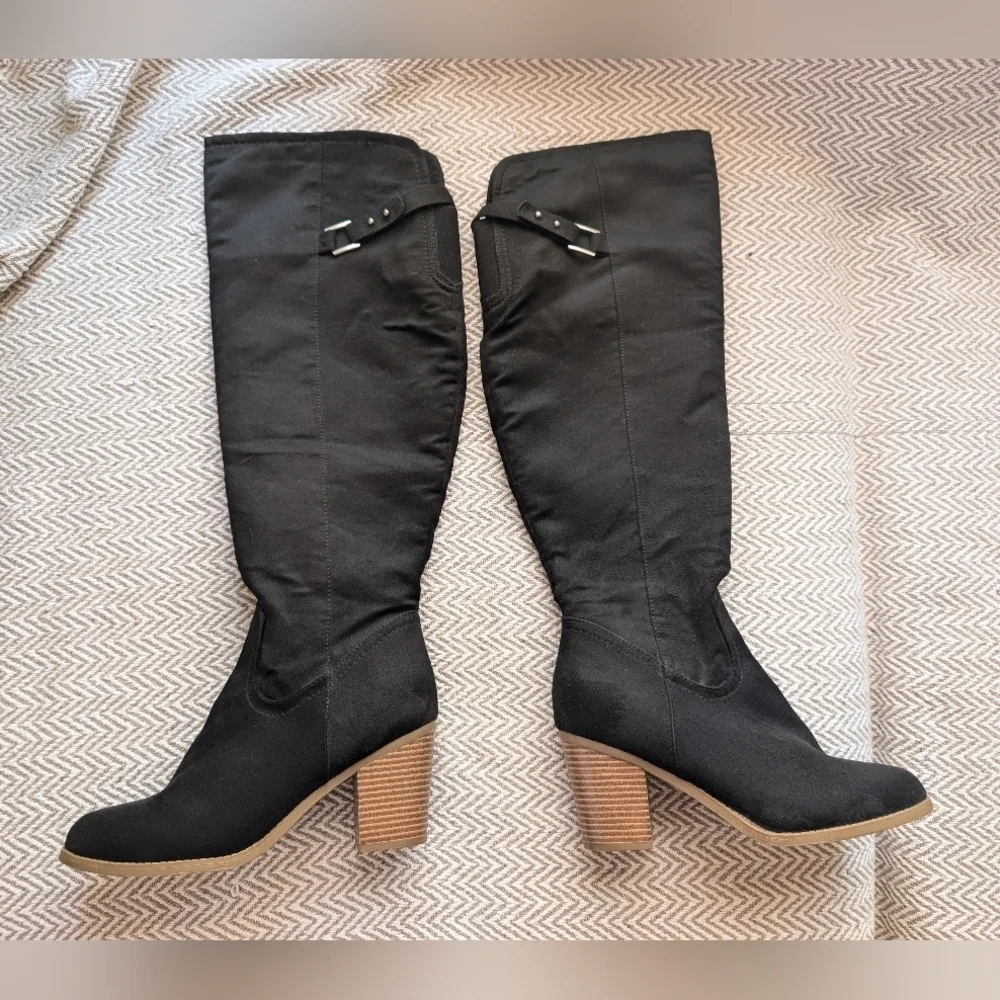 Sugar Suede Black Over the Knee Boots with Tan Heel Baddie Size 9